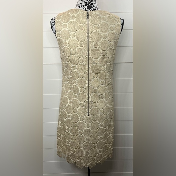 Alice & Olivia Dress Womens 8 Light Gold Metallic Lace Shift Mod Mini Cocktail - Picture 9 of 15